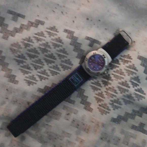 Surge Fast Wrap Sport Watch - Picture 6 of 9